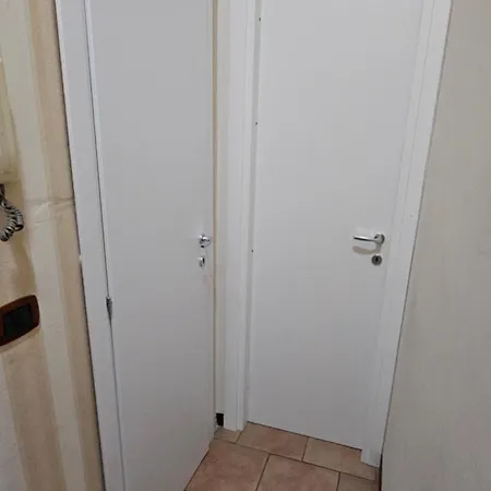 Caraty Bed and Breakfast Νάπολη